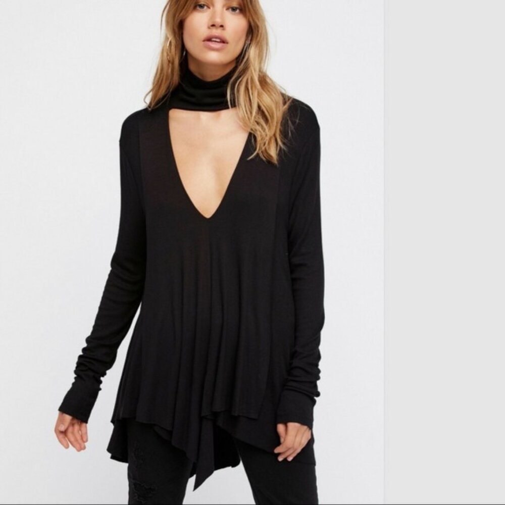 Free People Uptown Turtle Goth Asymmetrical Hem Turtleneck Long Sleeve V neck